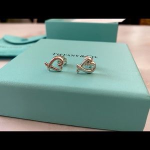 AUTH Loving Heart Earrings | Tiffany & Co